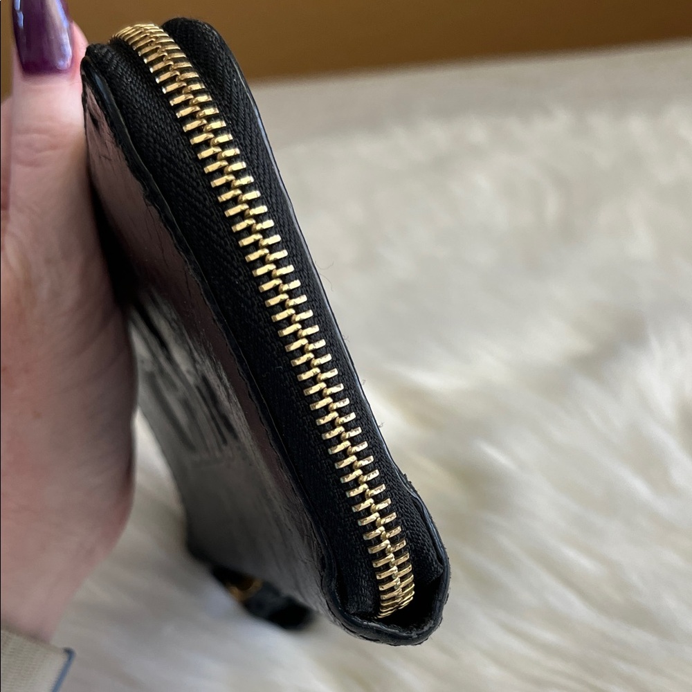 Chic Chloe Black Leather Long Wallet - Picture 6 of 14
